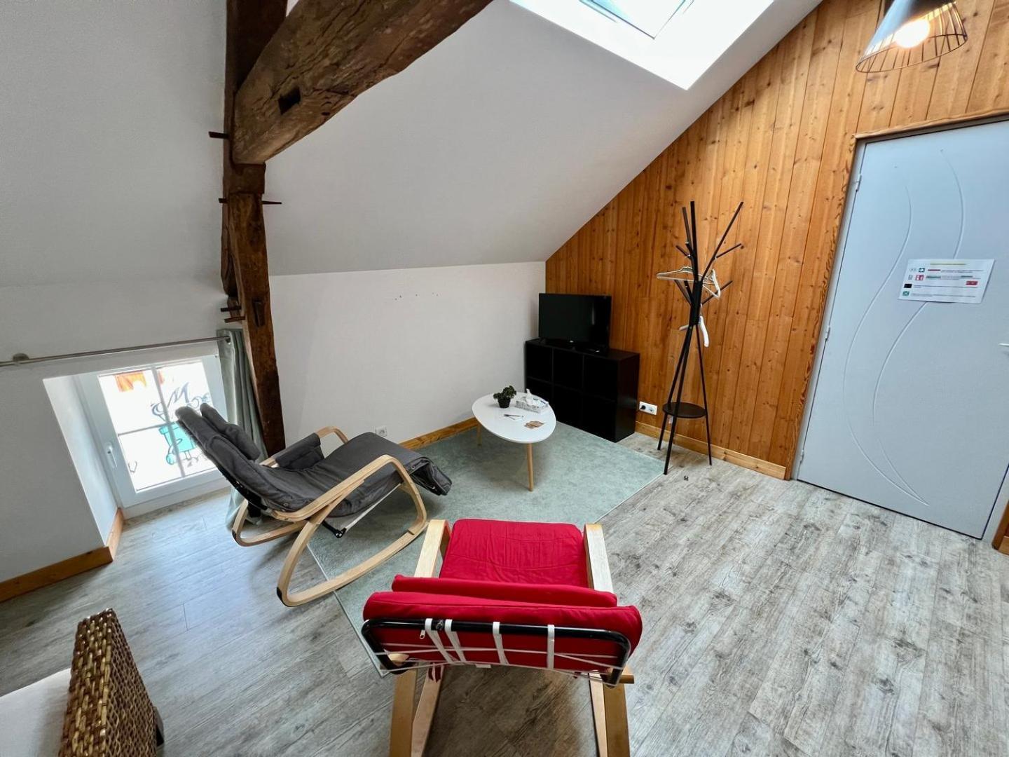 Chez Marcel - Maison 3 Chambres Lussac-les-Châteaux Exterior foto